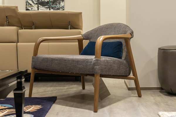 Top 5 tables basses en acier inox et laiton sur mesure