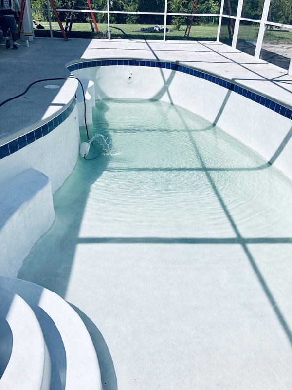 Les avantages de choisir un pisciniste local expert